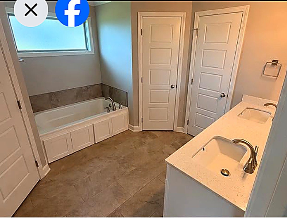 Freshly cleaned bathroom